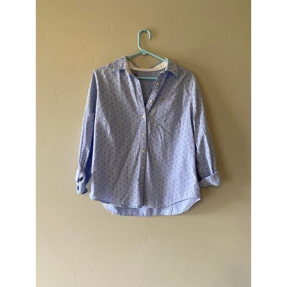 Women's Large Button Up Collared Blouse Featuring Soft Florals - Picture 3 of 4